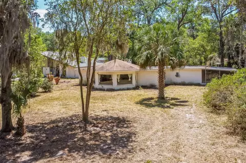 450 Cassady St, Umatilla, FL 32784
