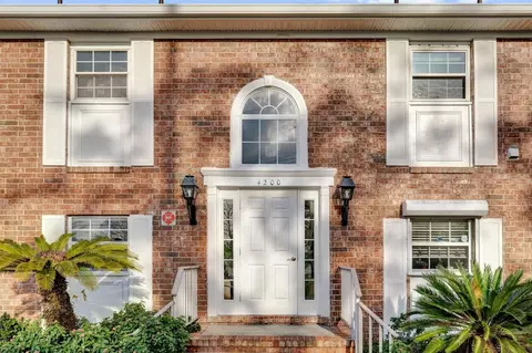 4200 Lake Underhill Rd #2B1, Orlando, FL 32803