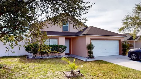 5132 Luna Negra Dr, Orlando, FL 32811