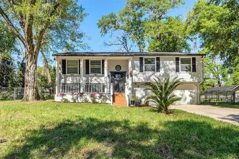 860 Fairview Ave, Altamonte Springs, FL 32701
