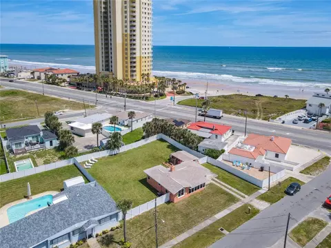 385 Woodland Ave, Daytona Beach, FL 32118