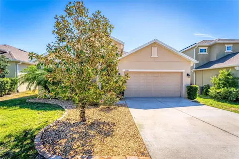 2300 Natoma Blvd, Mount Dora, FL 32757