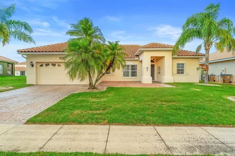 3403 Great Pond Dr, Kissimmee, FL 34746