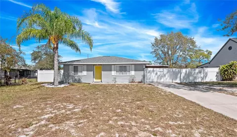 3764 Pinehurst St, Deltona, FL 32738