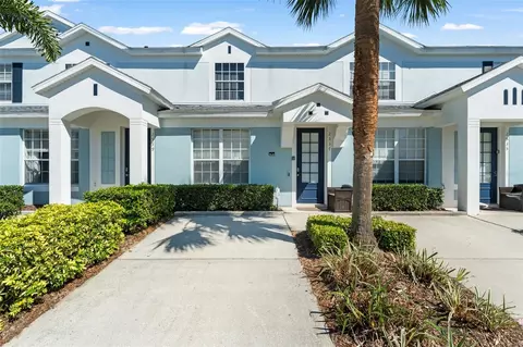 2537 Renshaw St, Kissimmee, FL 34747