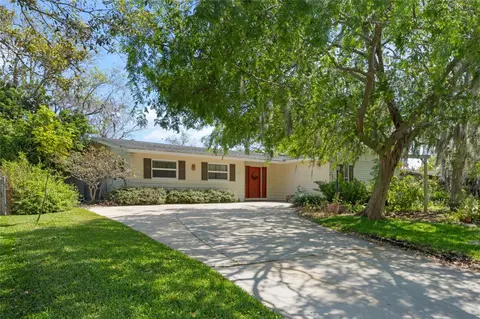 427 N Lakeview Ave, Winter Garden, FL 34787