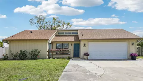 3019 Woodpine Ln, Sarasota, FL 34231