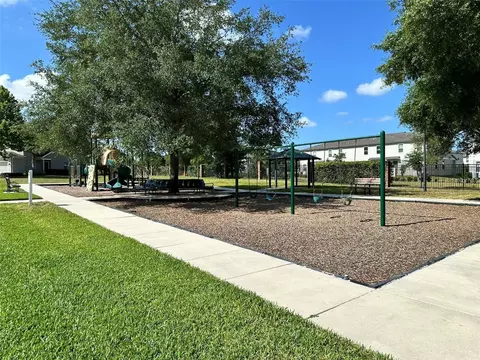 Exterior - 1968 Compass Flower Way, Ocoee, FL 34761 photo 7 of 8