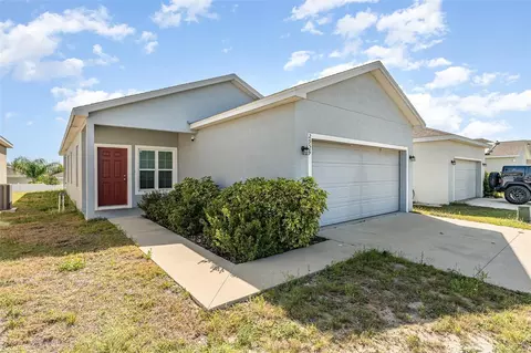 2956 Whispering Trails Dr, Winter Haven, FL 33884