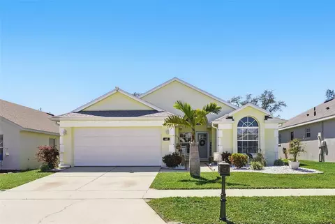442 Troon Cir, Davenport, FL 33897
