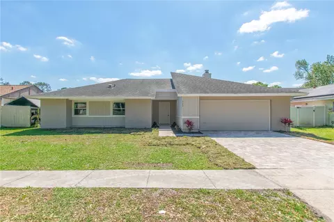 323 Shadow Oak Dr, Casselberry, FL 32707