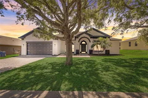 116 Brookshire Dr, Lake Wales, FL 33898