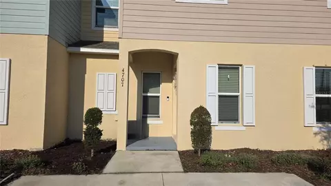 4707 Coral Castle Dr, Kissimmee, FL 34746
