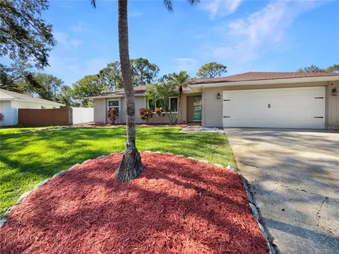 3308 Wind Chime Dr W, Clearwater, FL 33761