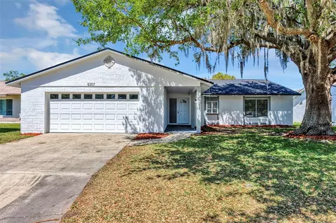 5307 Sandy Hill Dr, Orlando, FL 32821