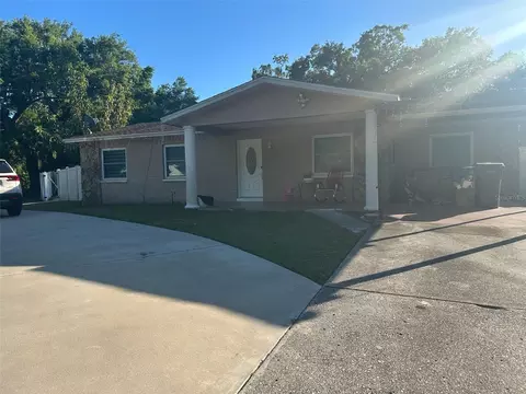 3103 N Pineway Dr, Plant City, FL 33566