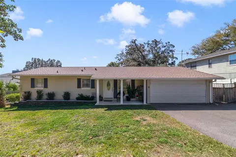 2136 Topping Pl, Eustis, FL 32726