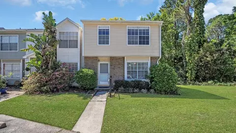 464 Green Spring Cir, Winter Springs, FL 32708