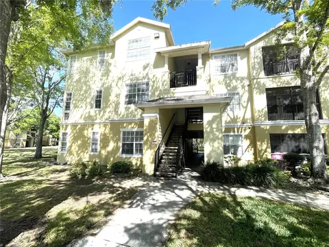 2612 Robert Trent Jones Dr #710, Orlando, FL 32835