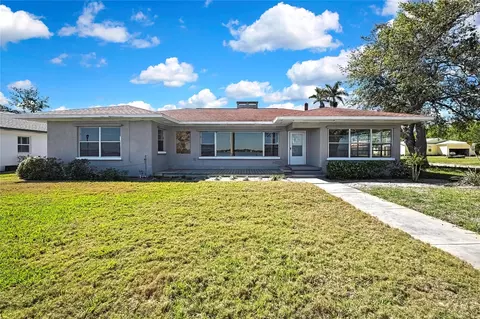 2435 Riverview Blvd, Bradenton, FL 34205