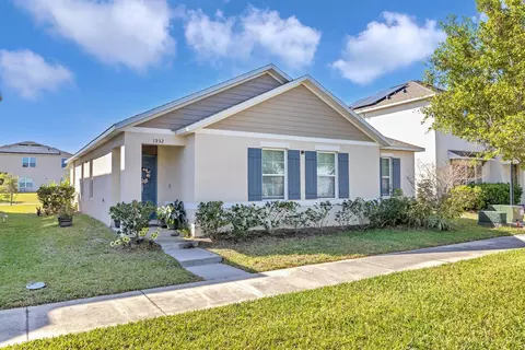 1932 Red Canyon Dr, Kissimmee, FL 34744