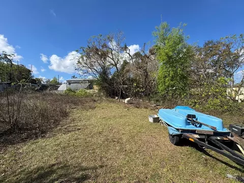 15131 Pinellas Ave, Dade City, FL 33523