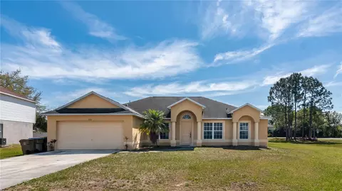 935 Gloucester Ct, Kissimmee, FL 34758
