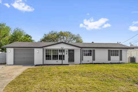 822 Oakview Dr, New Smyrna Beach, FL 32169