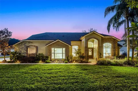 736 S Lake Claire Cir, Oviedo, FL 32765