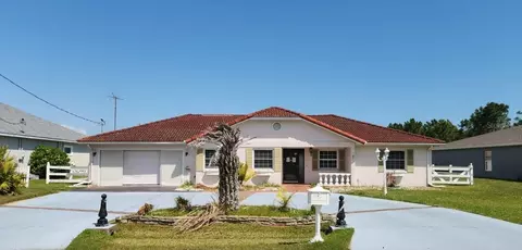39 Fellowship Dr, Palm Coast, FL 32137