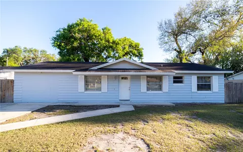 2618 Dianjo Dr, Orlando, FL 32810