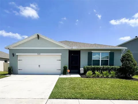 1929 Chautauqua Ln, Sanford, FL 32771