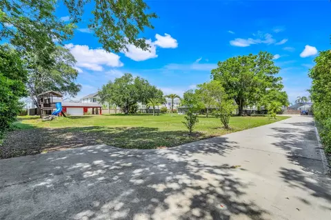 4570 Chambliss Rd, Winter Haven, FL 33884