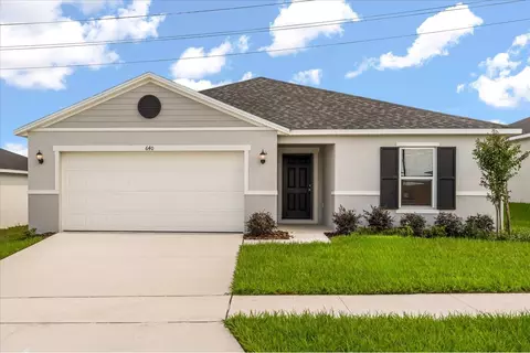 640 Royal Palm Dr, Dundee, FL 33838