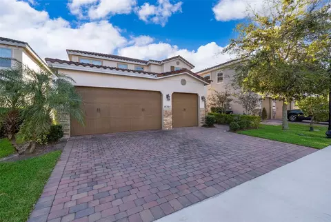 10264 Henbury St, Orlando, FL 32832