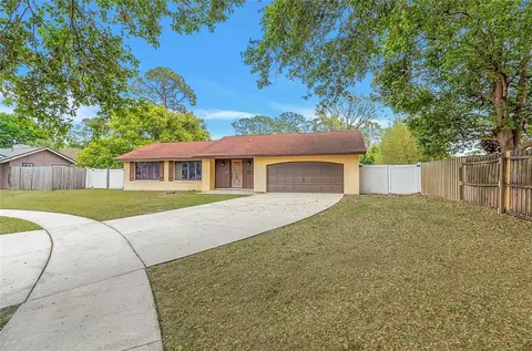 116 Leon Ct, Fern Park, FL 32730