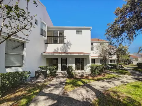 9509 Citrus Glen Pl #11, Tampa, FL 33618
