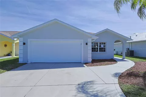 614 SE 25th St, Okeechobee, FL 34974