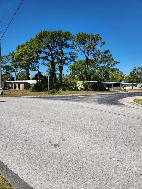 5686 Rogers Ave, Port Orange, FL 32127