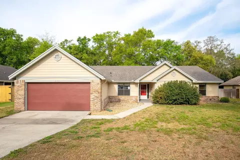 2132 Majestic Woods Blvd, Apopka, FL 32712