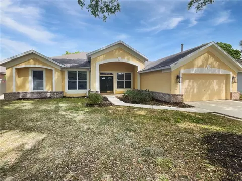 1051 Shimmering Sand Dr, Ocoee, FL 34761