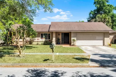 607 Wavecrest Dr, Orlando, FL 32807