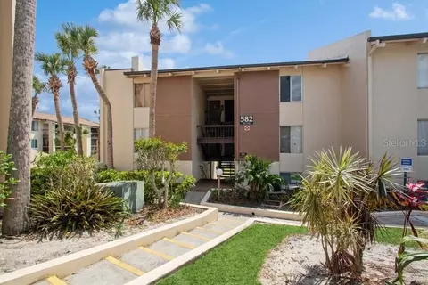 582 Orange Dr #102, Altamonte Springs, FL 32701