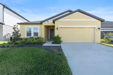 471 Steerview St, Saint Cloud, FL 34771 photo 1