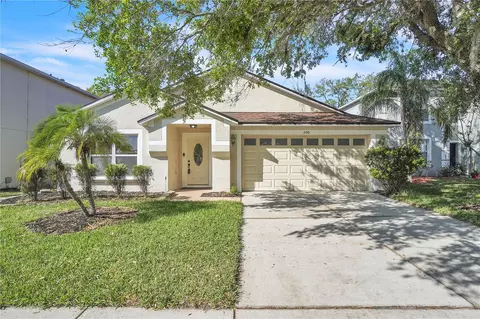 300 Augustine Ct, Oviedo, FL 32765