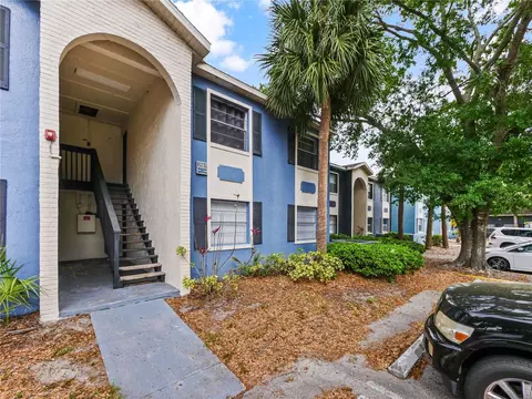 2561 N Alafaya Trl #117, Orlando, FL 32826