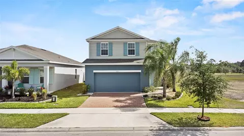 633 Bloom Ter, Davenport, FL 33837