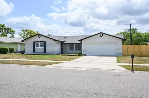 306 Robin Hill Dr, Altamonte Springs, FL 32701