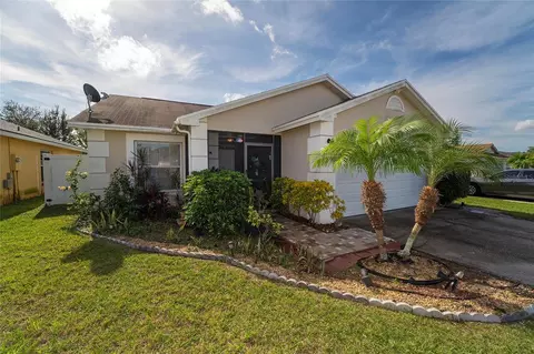 221 Indian Point Cir, Kissimmee, FL 34746