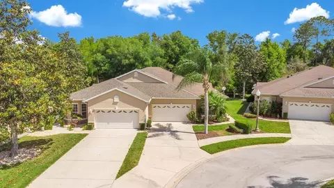 333 La Creek Ct, Debary, FL 32713